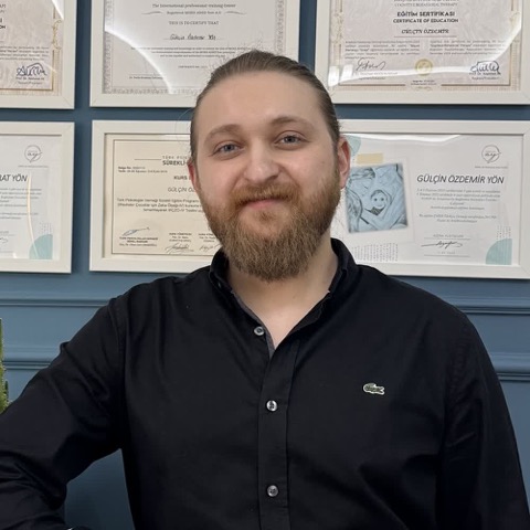 Murat Yön, Clinical Psychologist